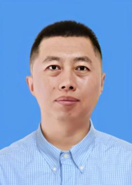 李钊-副教授-个人简介图片.png